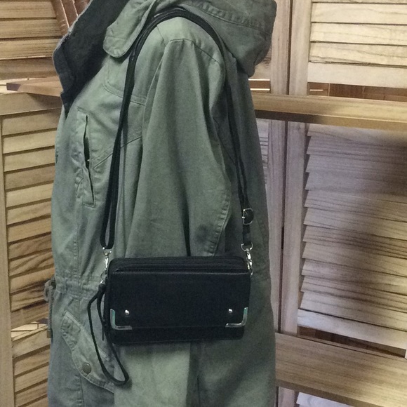 BLACK LEATHER Double Zip Ring Crossbody Wallet On A String NWOT - Picture 8 of 10